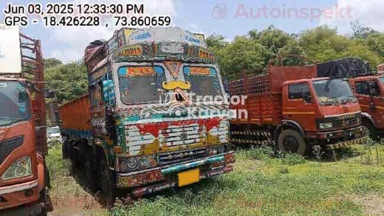 Ashok Leyland 3118 Used Commercial Vehicle