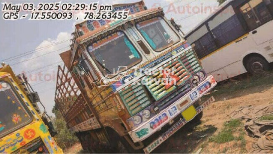 Ashok Leyland 3118 Used Commercial Vehicle