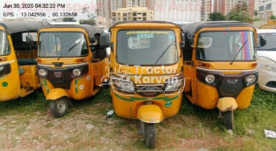 TVS King Deluxe Used Commercial Vehicle