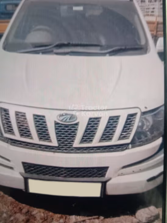 Mahindra 
                                                                XUV500 W8 View Used Car