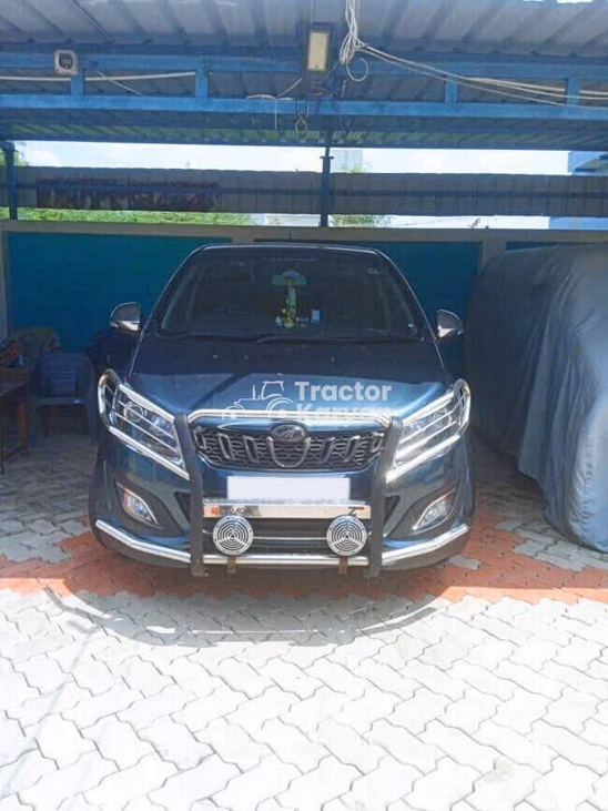 Mahindra Marazzo M8 View Used Car