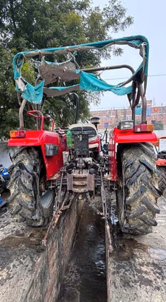 मैसी फर्ग्यूसन 241 DI Second Hand Tractor