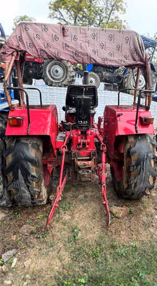 Mahindra 585 DI Second Hand Tractor