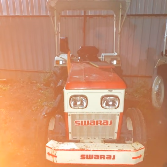 Swaraj 724 XM Second Hand Tractor