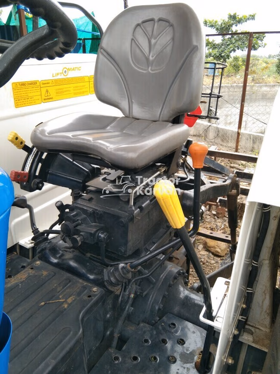 New Holland 3630 TX Plus + Second Hand Tractor