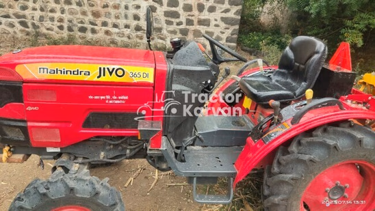महिंद्रा जीवो 365 DI 4WD Second Hand Tractor