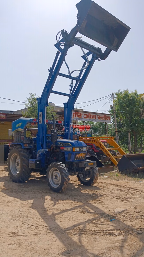 Eicher 551 4WD Second Hand Tractor