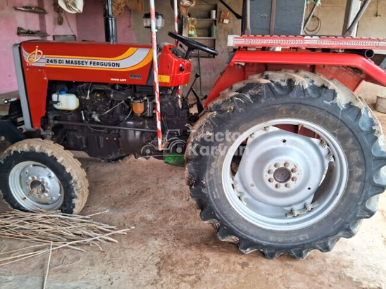 Massey Ferguson 245 Smart Second Hand Tractor