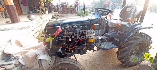Captain 200 DI 2WD Second Hand Tractor