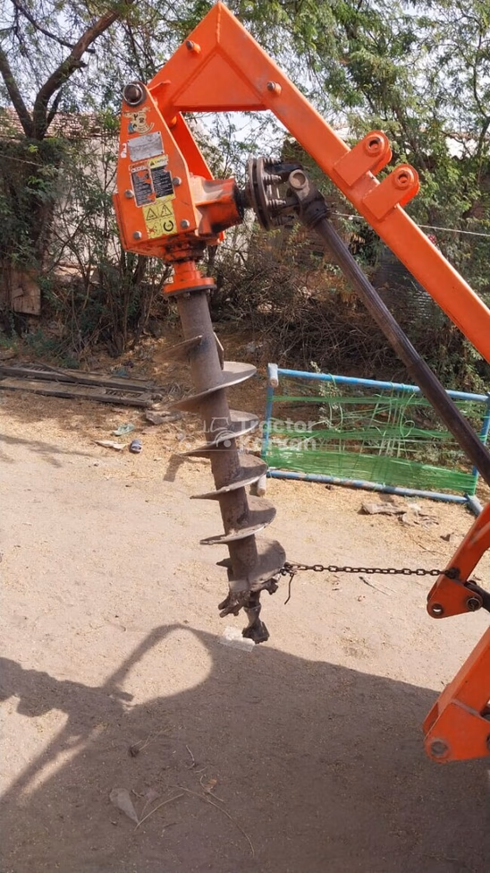 Shaktiman Post Hole Digger Second Hand Implement
