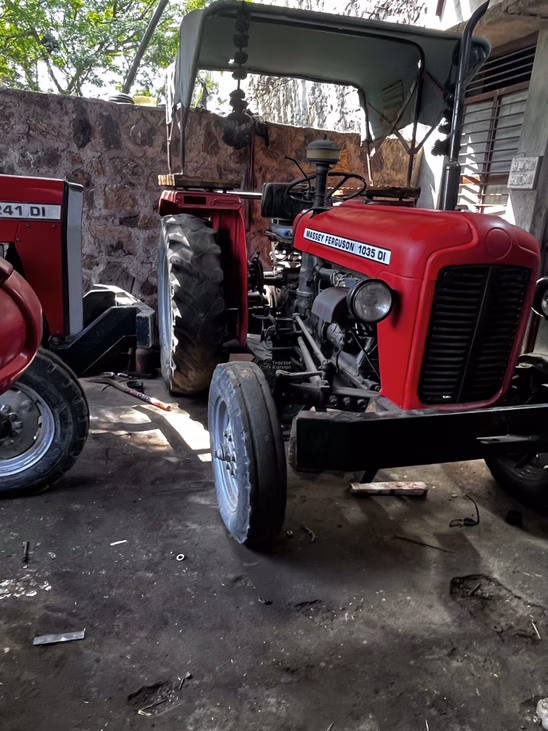 Massey Ferguson 1035 DI Second Hand Tractor