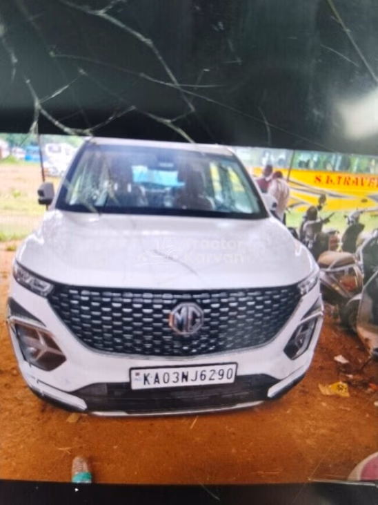 MG Hector Plus Sharp Hybrid View Used Car