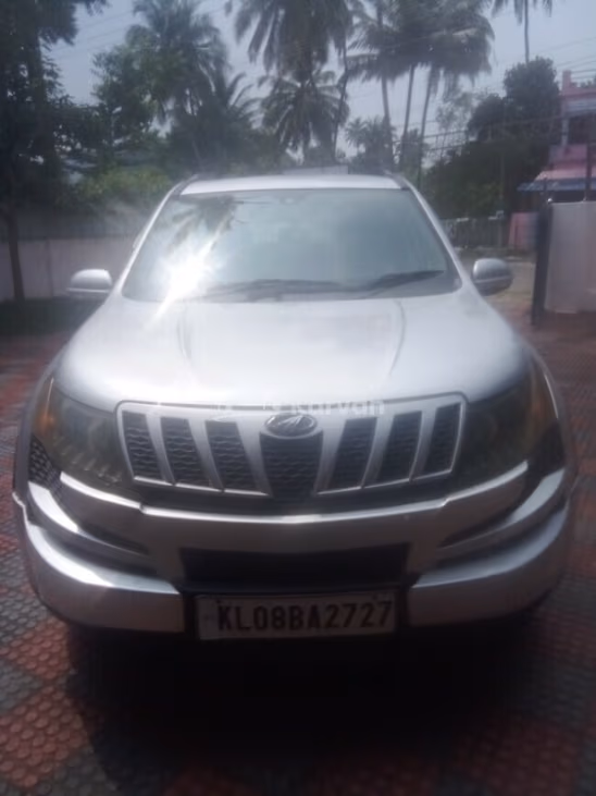 Mahindra 
                                                                XUV500 W8 View Used Car