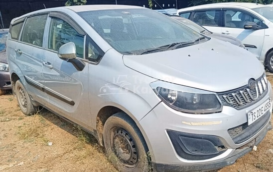 Mahindra Marazzo M4 View Used Car