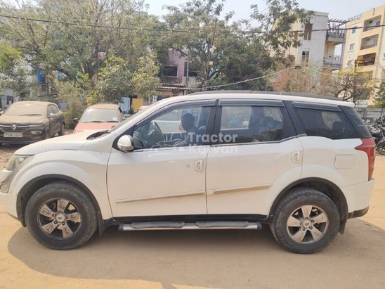 Mahindra 
                                                                XUV500 W8 View Used Car