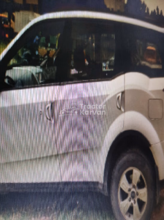 Mahindra 
                                                                XUV500 W8 View Used Car