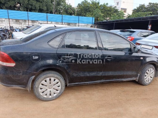 Volkswagen Vento Comfortline पुरानी कारें देखें
