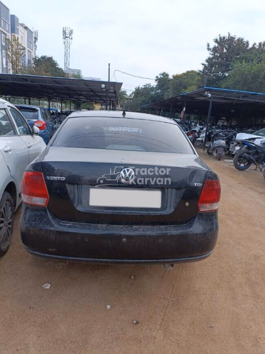 Volkswagen Vento Comfortline पुरानी कारें देखें