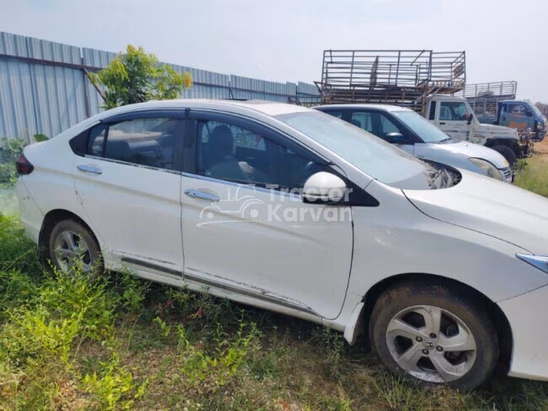 Honda City VX पुरानी कारें देखें