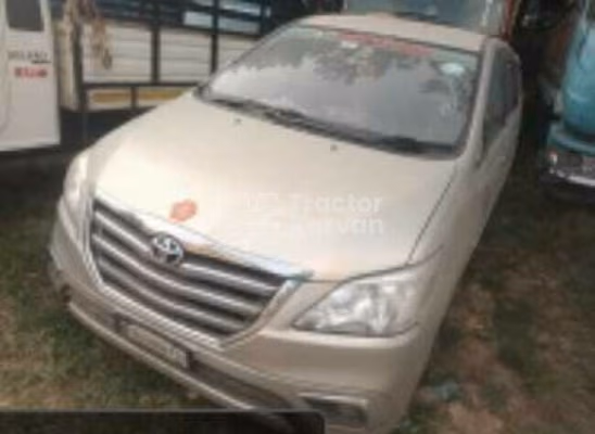 Toyota Innova 2.5 VX View Used Car