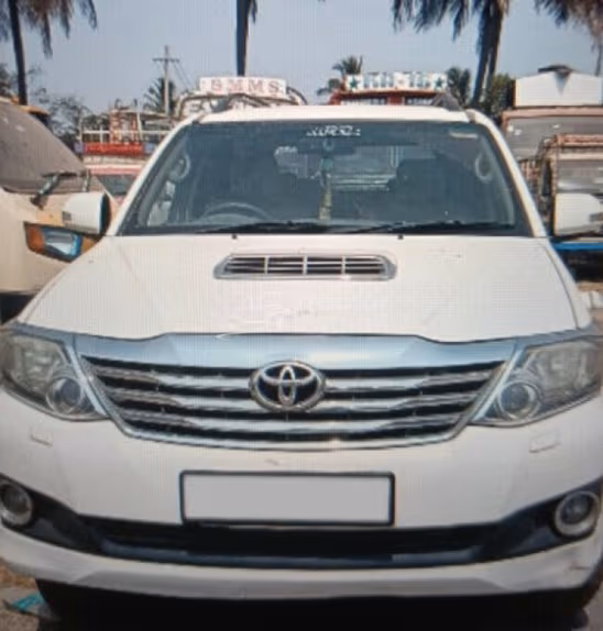 सेकंड हैंड टोयोटा फॉर्च्यूनर 4x4 एमटी कार