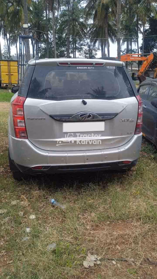 महिंद्रा                                                            एक्सयूवी500 W8 पुरानी कारें देखें
