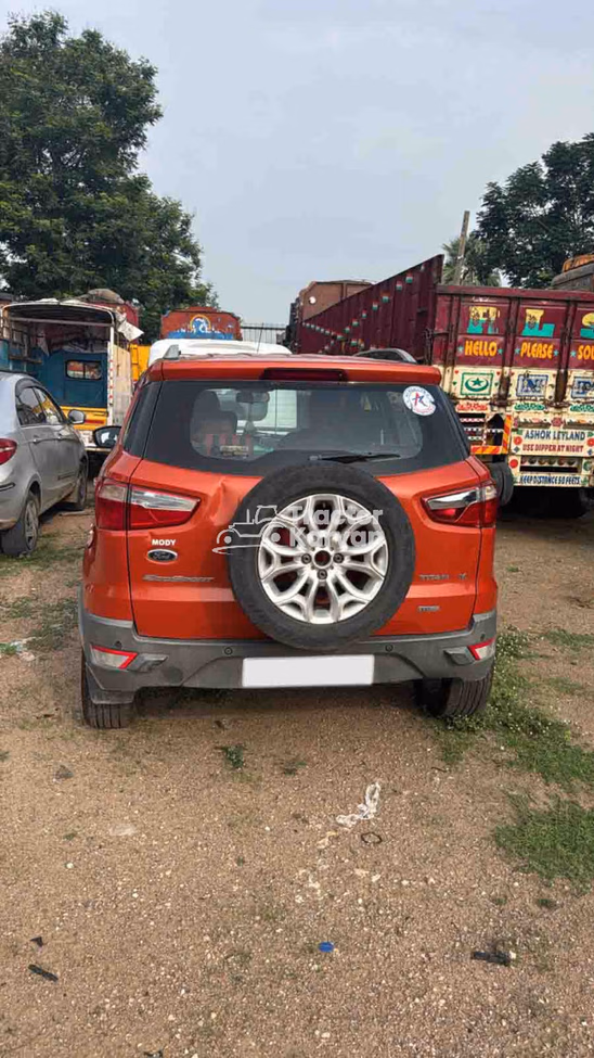 फोर्ड इकोस्पोर्ट ट्रेंड पुरानी कारें देखें