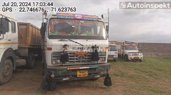 Tata LPS 4018 Used Commercial Vehicle