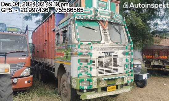 Ashok Leyland U-2518T Used Commercial Vehicle