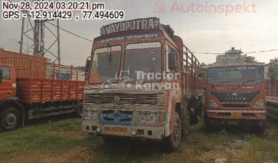 Ashok Leyland 3118 Used Commercial Vehicle