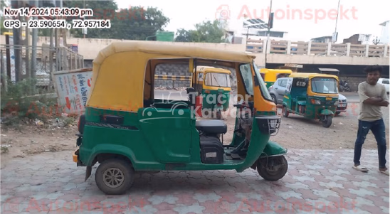 TVS King Deluxe Used Commercial Vehicle
