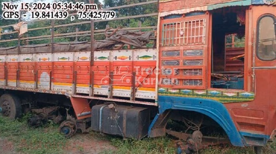 Ashok Leyland 3118 Used Commercial Vehicle