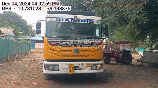 Ashok Leyland AVTR 2825 Used Commercial Vehicle