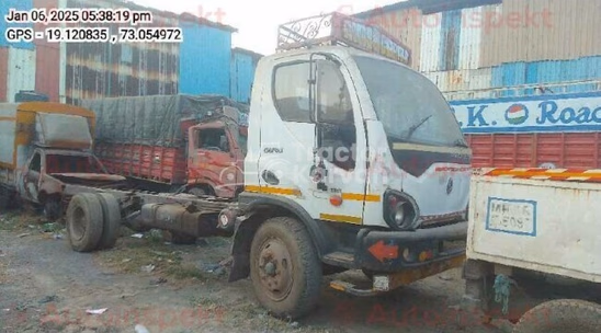 अशोक लेलैंड गुरु 1111 पुराने कमर्शियल व्हीकल