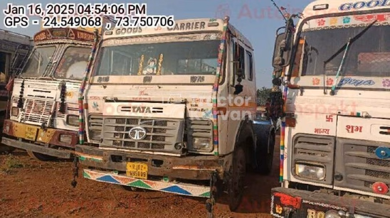 Tata LPS 4018 Used Commercial Vehicle