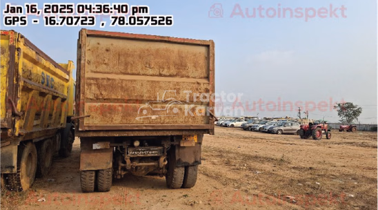 BharatBenz 2528 C Used Commercial Vehicle