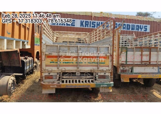 अशोक लेलैंड दोस्त स्ट्रांग पुराने कमर्शियल व्हीकल