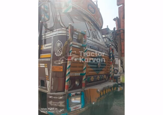 Ashok Leyland 3118 Used Commercial Vehicle