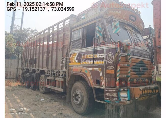Ashok Leyland 3118 Used Commercial Vehicle