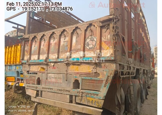 Ashok Leyland 3118 Used Commercial Vehicle