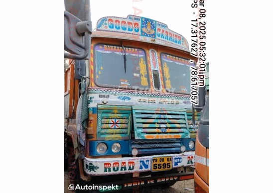 Ashok Leyland 3118 Second Hand Commercial