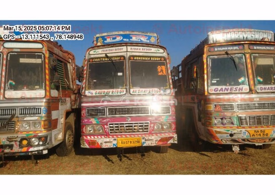 Ashok Leyland 3118 Second Hand Commercial