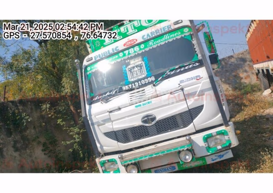 Tata 4923.T Used Commercial Vehicle