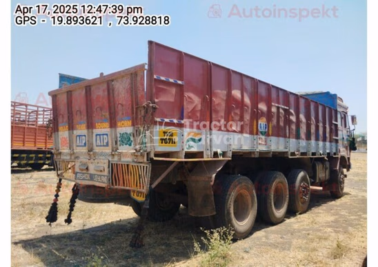 Ashok Leyland 3118 Used Commercial Vehicle