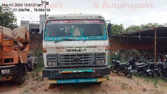 Tata LPS 4018 Used Commercial Vehicle