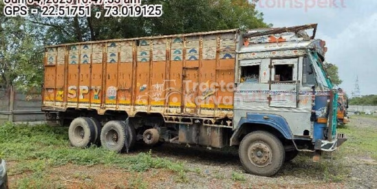 Ashok Leyland 3118 Used Commercial Vehicle