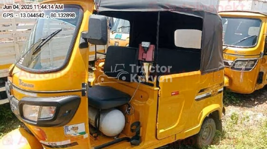 TVS King Deluxe Used Commercial Vehicle