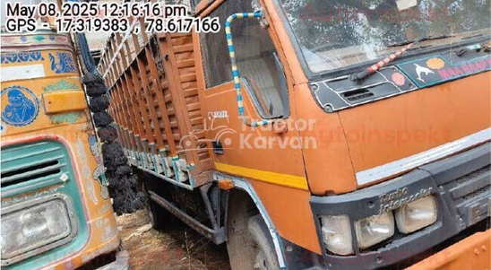 आयशर प्रो 1090 पुराने कमर्शियल व्हीकल