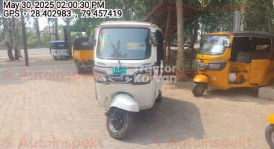 TVS King EV Max Used Commercial Vehicle