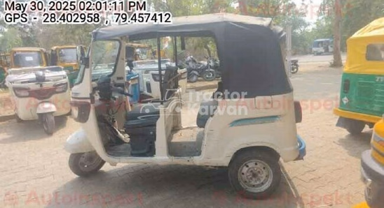 TVS King EV Max Used Commercial Vehicle